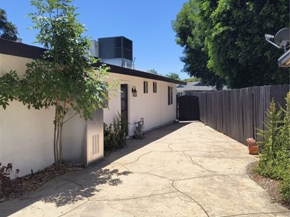 20401 Napa Street, Winnetka (los Angeles) CA 91306