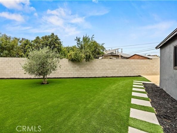 11163 Welby Way, North Hollywood (los Angeles) CA 91606