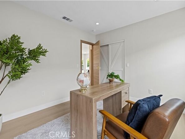11163 Welby Way, North Hollywood (los Angeles) CA 91606