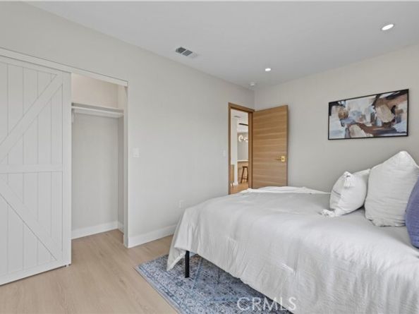 11163 Welby Way, North Hollywood (los Angeles) CA 91606