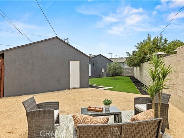 11163 Welby Way, North Hollywood (los Angeles) CA 91606