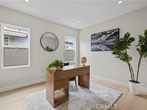 11163 Welby Way, North Hollywood (los Angeles) CA 91606