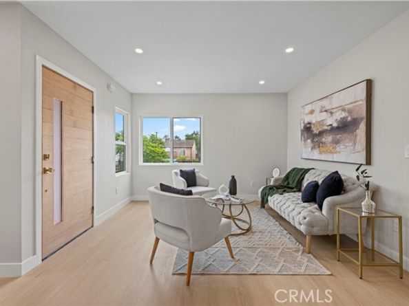 11163 Welby Way, North Hollywood (los Angeles) CA 91606