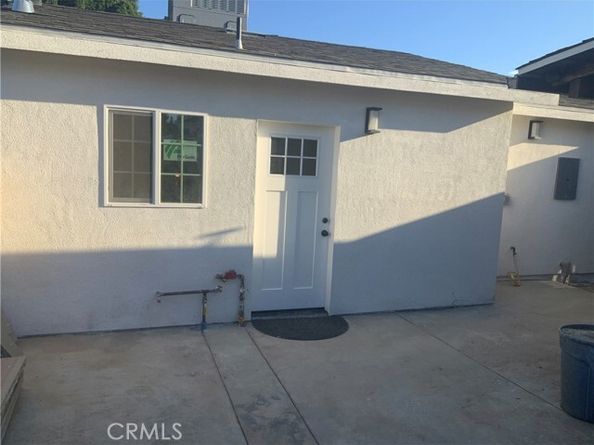 15330 Hart Street, Van Nuys (los Angeles) CA 91406