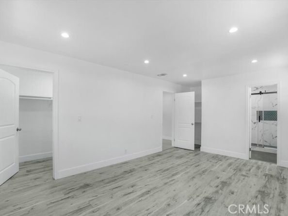 15330 Hart Street, Van Nuys (los Angeles) CA 91406