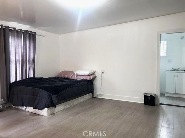 14914 Oswald st, Sylmar (los Angeles) CA 91342