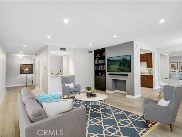 4949 Genesta Avenue 104, Encino (los Angeles) CA 91316