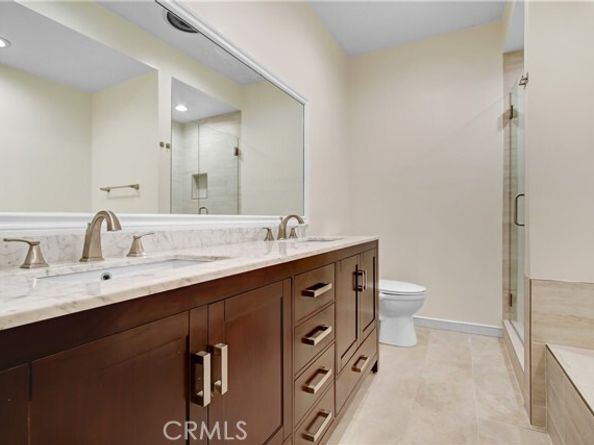 4949 Genesta Avenue 104, Encino (los Angeles) CA 91316