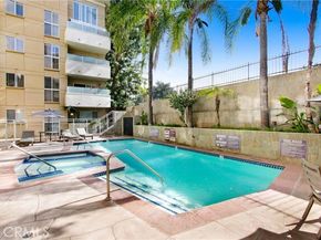 4949 Genesta Avenue 104, Encino (los Angeles) CA 91316