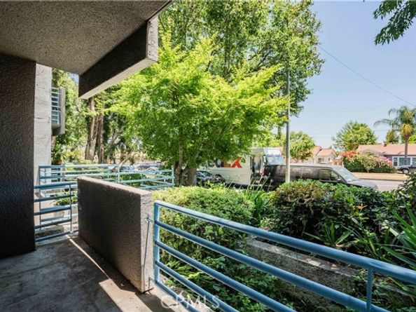 5151 Balboa Boulevard 104, Encino (los Angeles) CA 91316