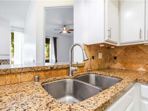 5151 Balboa Boulevard 104, Encino (los Angeles) CA 91316