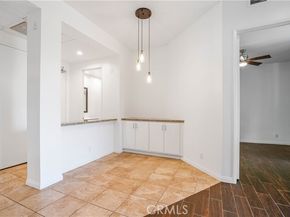 5151 Balboa Boulevard 104, Encino (los Angeles) CA 91316