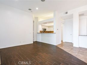 5151 Balboa Boulevard 104, Encino (los Angeles) CA 91316