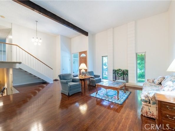 17005 Escalon Drive, Encino (los Angeles) CA 91436