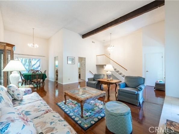 17005 Escalon Drive, Encino (los Angeles) CA 91436