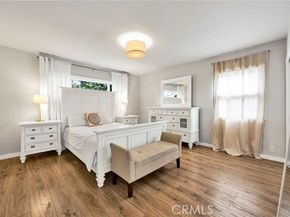 14421 Cohasset Street, Van Nuys (los Angeles) CA 91405