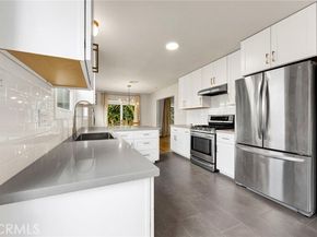 14421 Cohasset Street, Van Nuys (los Angeles) CA 91405