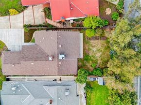 14421 Cohasset Street, Van Nuys (los Angeles) CA 91405