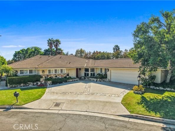 17654 Knapp, Northridge (los Angeles) CA 91325