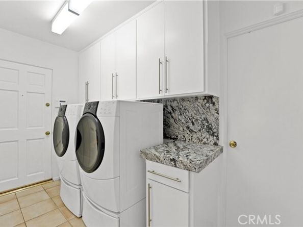 17654 Knapp, Northridge (los Angeles) CA 91325