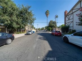 14005 Victory Boulevard, Van Nuys (los Angeles) CA 91401