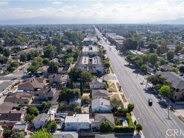 14005 Victory Boulevard, Van Nuys (los Angeles) CA 91401