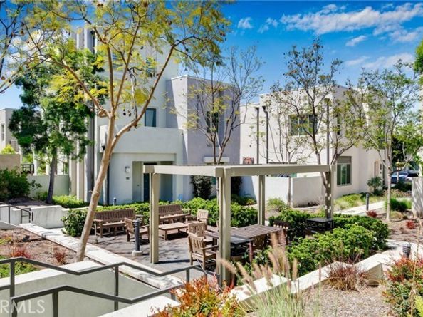 105 Catalyst, Irvine CA 92618