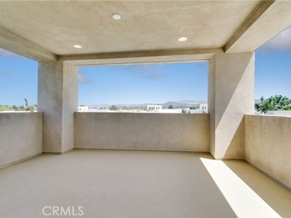 105 Catalyst, Irvine CA 92618