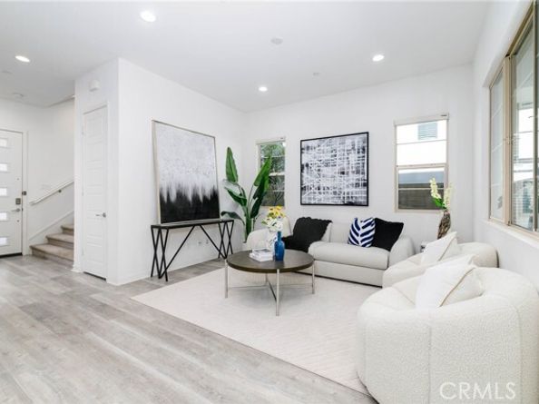 105 Catalyst, Irvine CA 92618