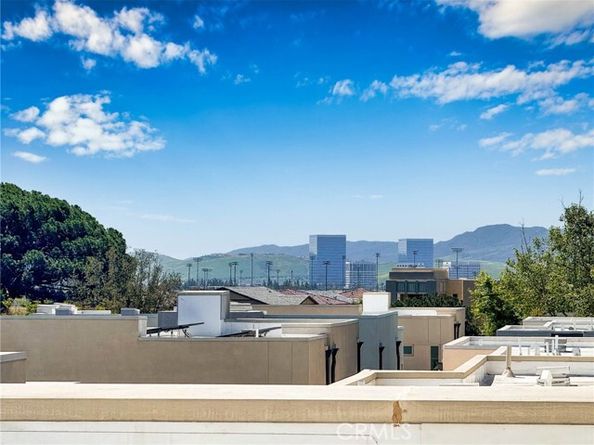 105 Catalyst, Irvine CA 92618