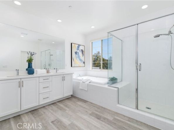 105 Catalyst, Irvine CA 92618