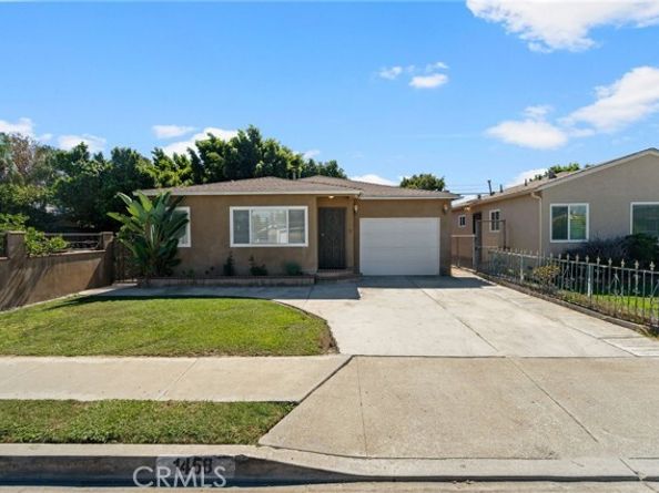 1458 E 215th, Carson CA 90745