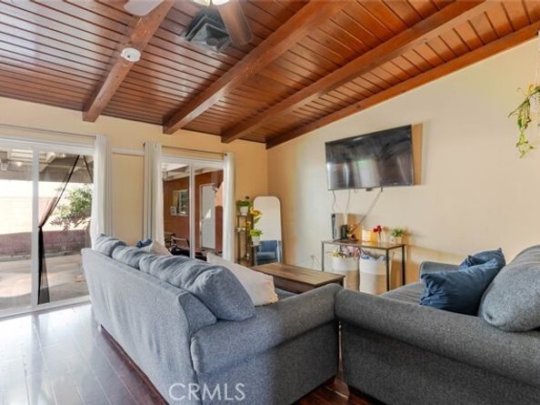 13329 Chase Street, Arleta (los Angeles) CA 91331