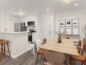 18620 Hatteras 173, Tarzana (los Angeles) CA 91356