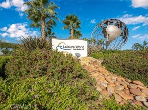 1502 Golden Rain Road 46J, Seal Beach CA 90740