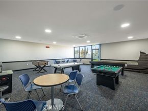 1502 Golden Rain Road 46J, Seal Beach CA 90740