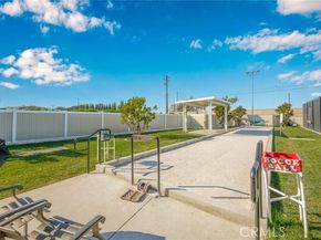 1502 Golden Rain Road 46J, Seal Beach CA 90740