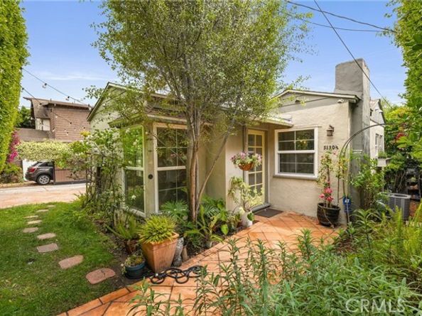 5130 W 20th, Los Angeles CA 90016