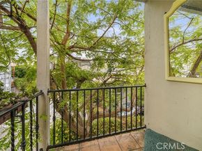 5130 W 20th, Los Angeles CA 90016