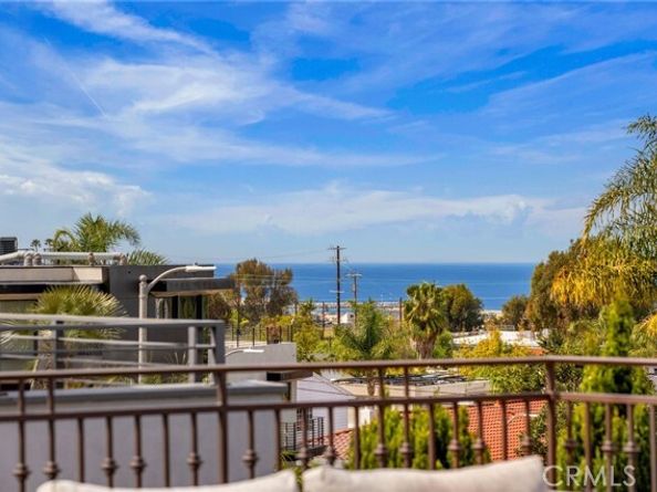 7836 W 81st, Playa Del Rey (los Angeles) CA 90293