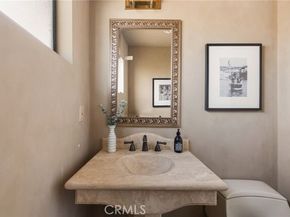 7836 W 81st, Playa Del Rey (los Angeles) CA 90293