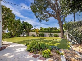 7836 W 81st, Playa Del Rey (los Angeles) CA 90293