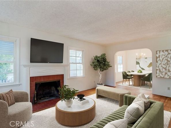1865 Montair, Long Beach CA 90815