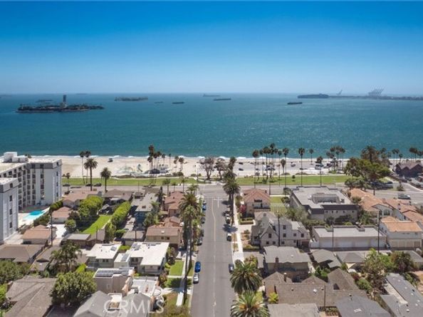 24 Lindero, Long Beach CA 90803