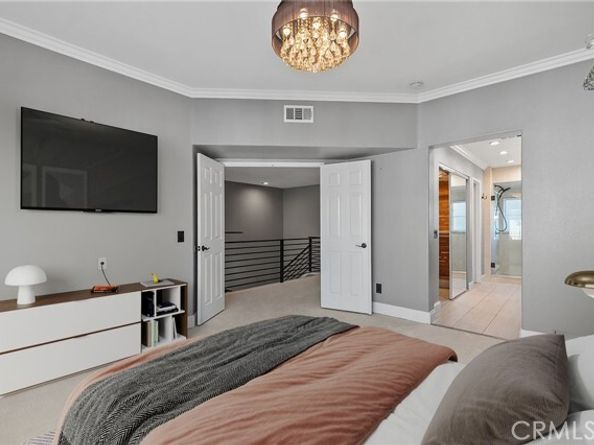 510 S Hollydale, Anaheim CA 92808