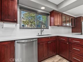 510 S Hollydale, Anaheim CA 92808