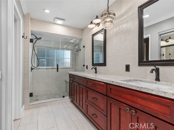 510 S Hollydale, Anaheim CA 92808