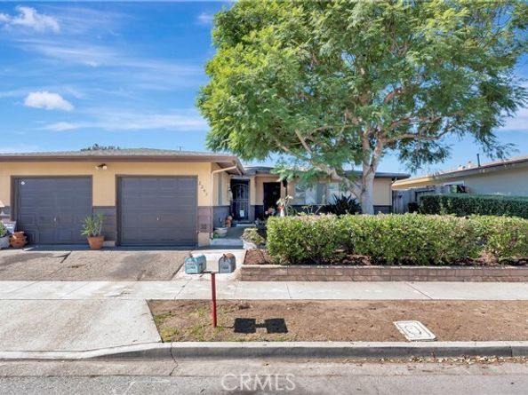 2245 State, Costa Mesa CA 92627