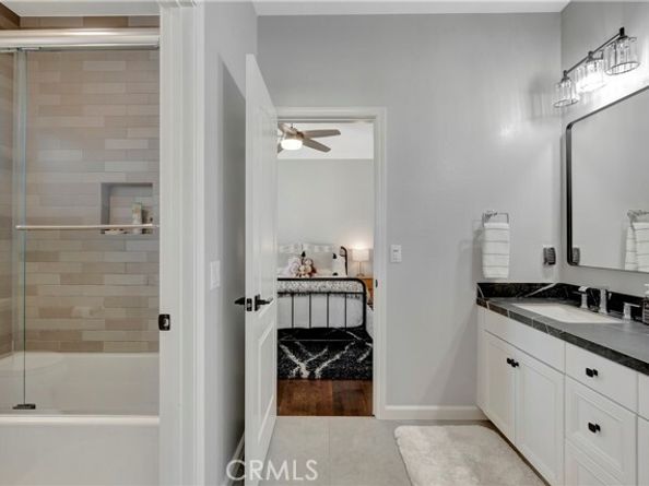 302 Summit Crest Drive, Lake Forest (el Toro) CA 92630