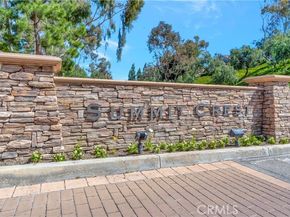302 Summit Crest Drive, Lake Forest (el Toro) CA 92630
